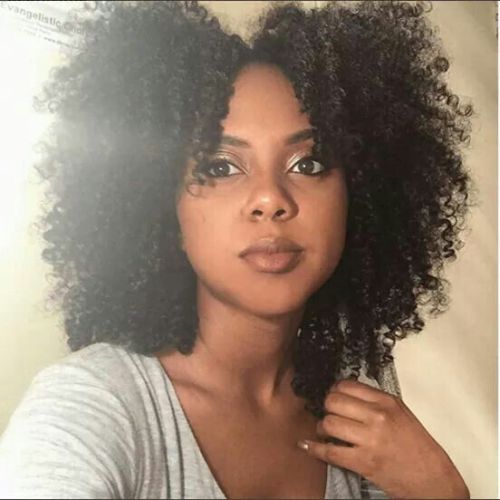 naturalhairqueens:this girl is beautiful af. damn!