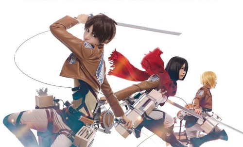 cosplayandanimes:Armin, Eren and Mikasa - Shingeki no...