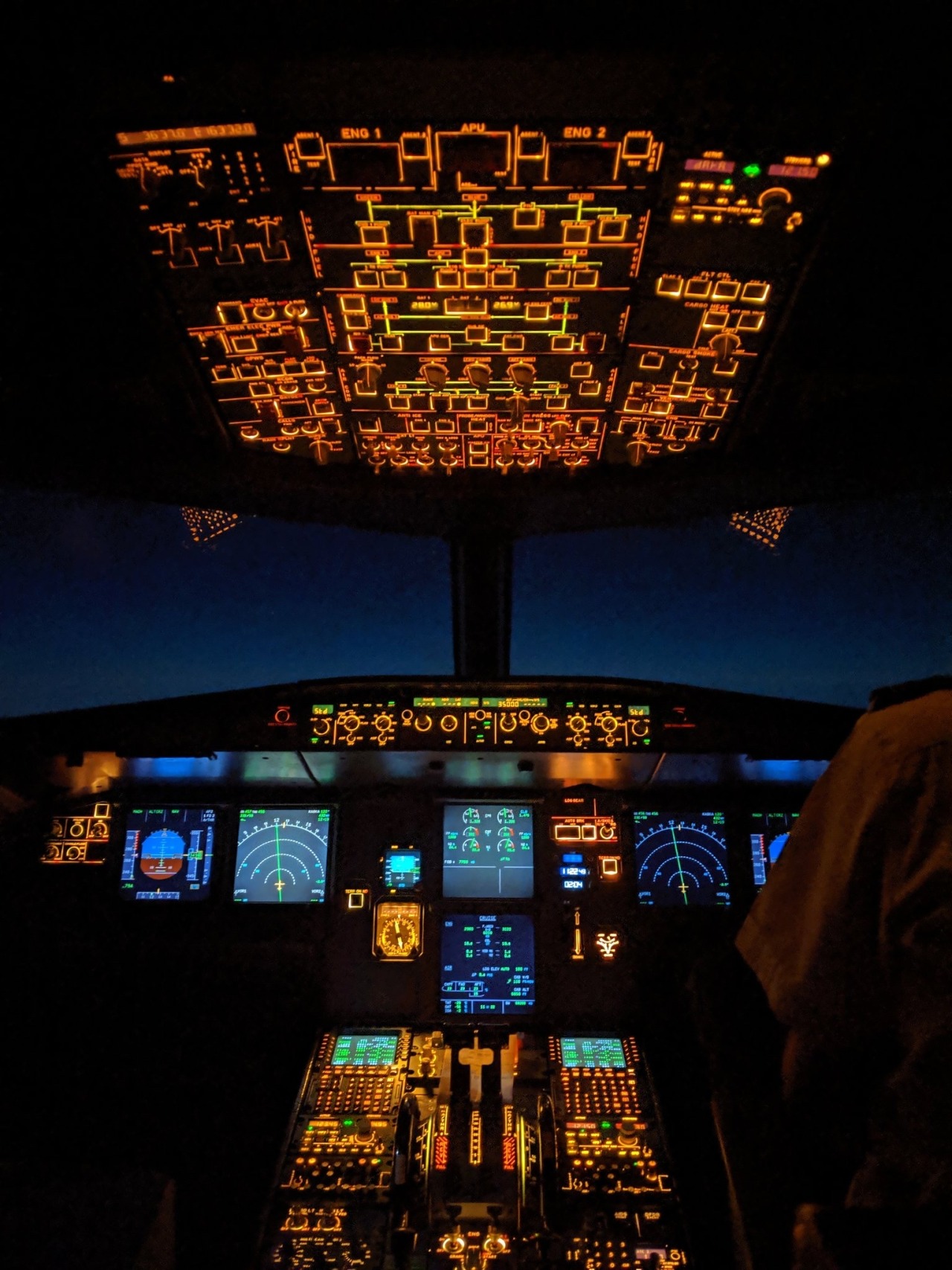 Aviation — alexis773: Boeing 787 Flight Deck.