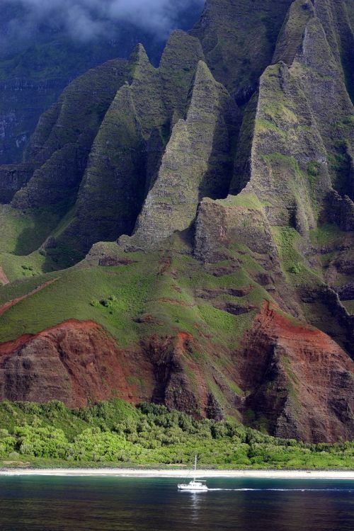 coiour-my-world:Na Pali Coast, Kauai, Hawaii