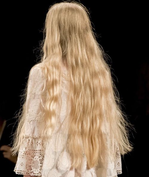 anna sui hair elf white fashion
