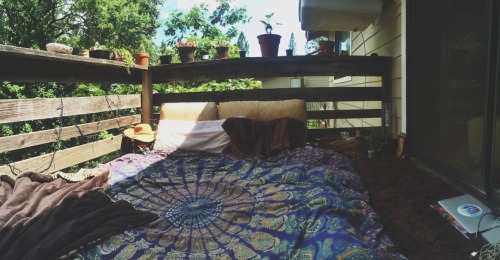 peacelovehippiesandhappiness:3rdquartermoon:faerie-palace:c...