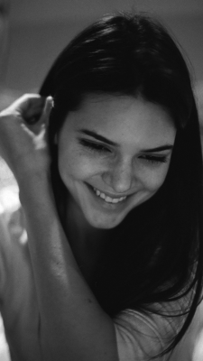 Kendall Jenner Lockscreen Tumblr