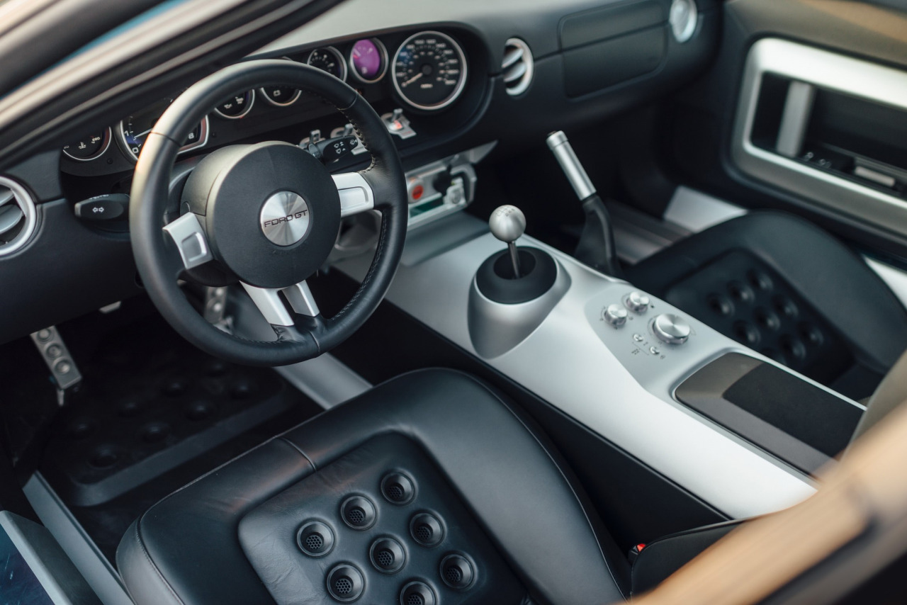 Ford gt40 2005 Interior