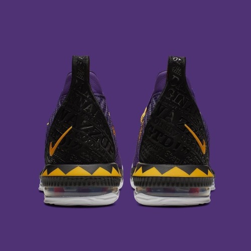 martin lebron 16 shoes