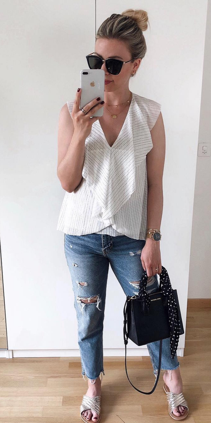 clothes style, style meaning, #Pretty, #Streetstyle sunshine on my mind and inside my closet , summerfashion habt einen schAbend ihr Lieben , styledbys , outfitblog , swissfashion Top mango Sunnies lespecs Bag michaelkors Shoes dorothyperkins , kleinerfeinerfeed , summerfashion2018 , summeroutfitpost , summervibes , summeronmymind , swissfashionblogger , ootdboard , styleiswhat , ootddailyfashion , fashionable , fashionzine , mirrorselfie , newin , fashiongram , lotdstreetstylegermany , casualchic , destroyedjeans 