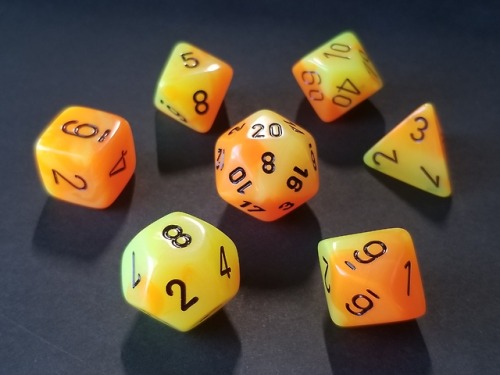 detectdice:Can’t believe I managed to find a full set of these!