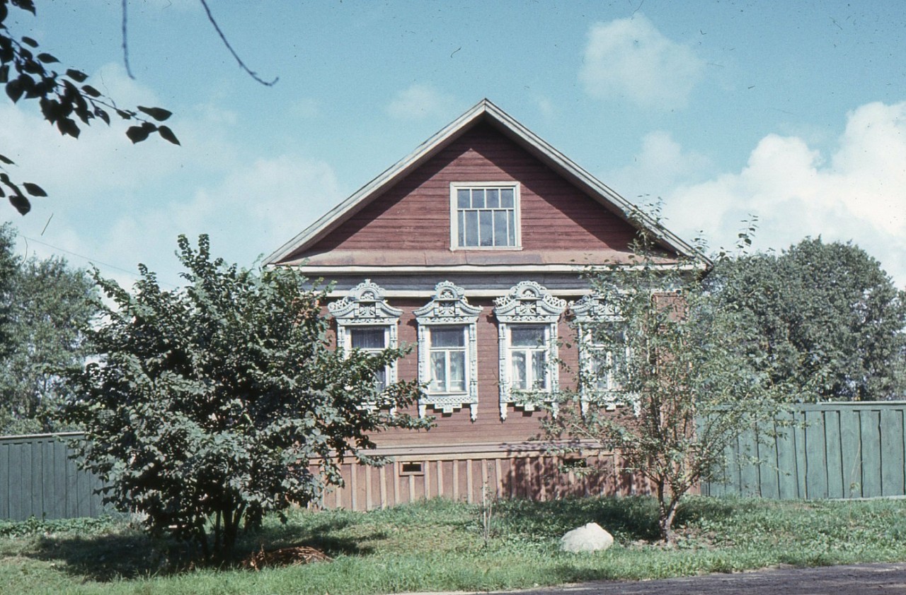 A house in Uglich, Russia (1981)