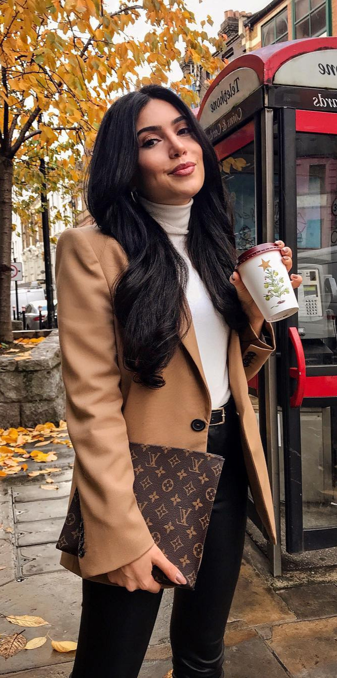 young fashion, celebrity sightings, love, designers, trendy On my way to Uni, last day of class this week | Advertisment, cause brands are tagged , ootd , basics , travel , london