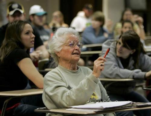 michiamocristina:An 87 Year Old College Student Named Rose The...