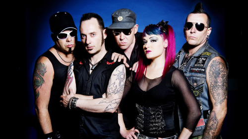 the-female-vocalists-of-extreme-music-kmfdm-harsh-female-vocalist