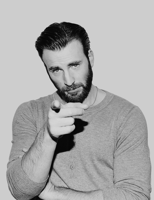 ninadobreva:Chris Evans photographed by Zoe McConnell for Empire...