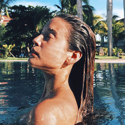 Voir un profil - Willow Caldwell Tumblr_pk5gqh7HuK1ti7mhpo7_250
