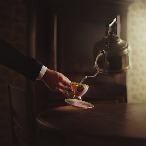 Ian Komac’s surreal photography