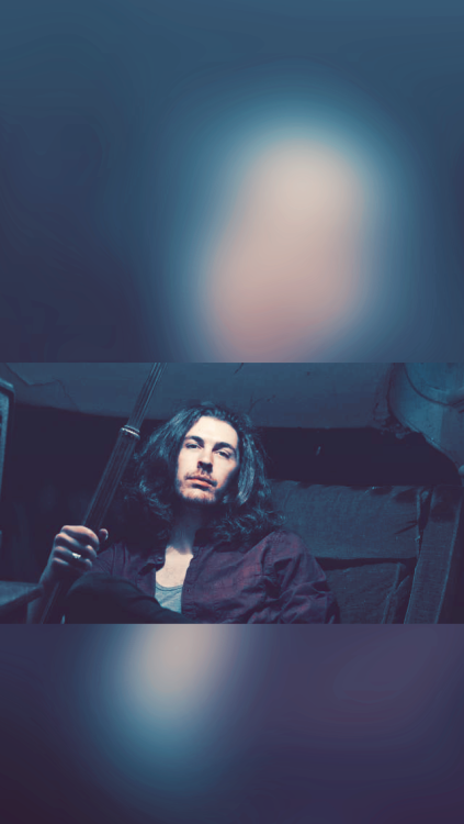 lockscreensmaking:| Hozier (requested)like/reblog if you...