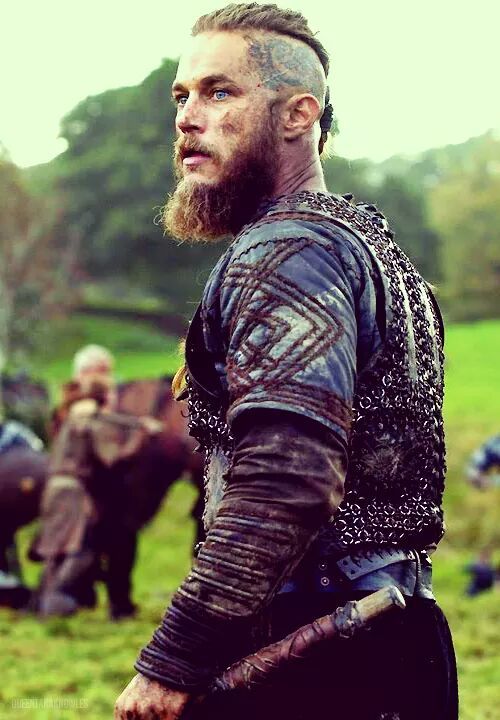 hot toys ragnar lothbrok