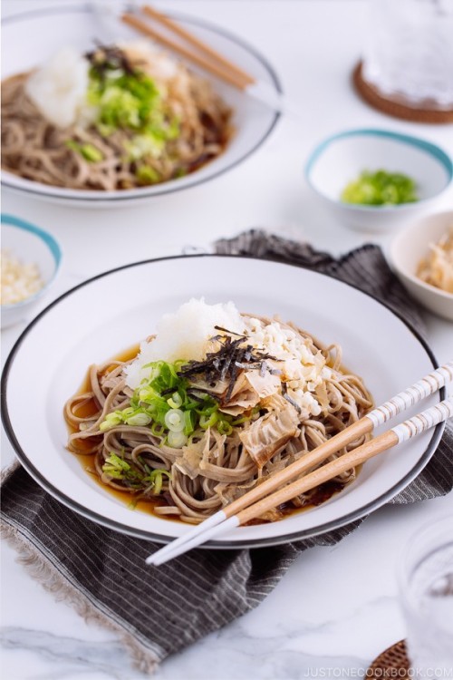 foodffs:Oroshi Soba おろし蕎麦Follow for recipesIs this how you...