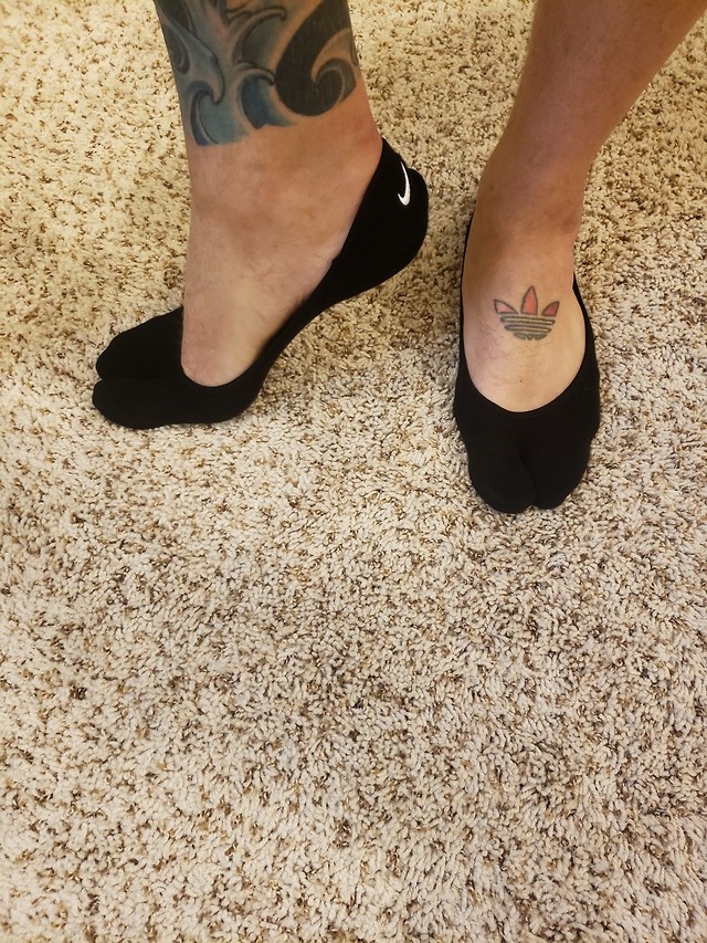 nike toe split