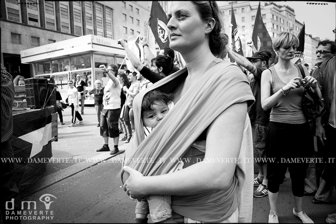 Manifestazione. 25 aprile 2013 - Milano. Donne ®Esistenti © DameVerte Photography Studio - Essere Donne Project. All rights reserved. My work may not be reproduced, copied, edited, published, transmitted or uploaded in any way without my written...