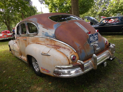 akron-squirrel:Car show highlights