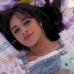 トップ Camila Cabello かわいい さかななみ