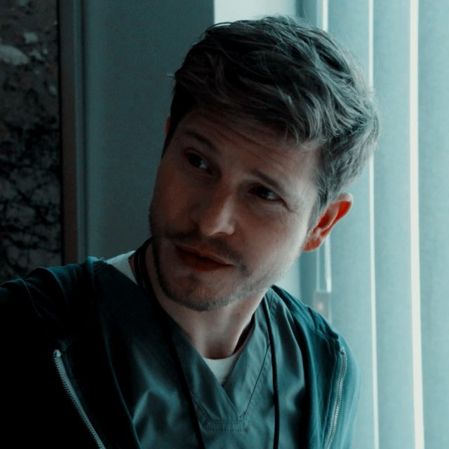 matt czuchry icons on Tumblr