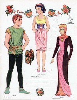 snow white paper doll