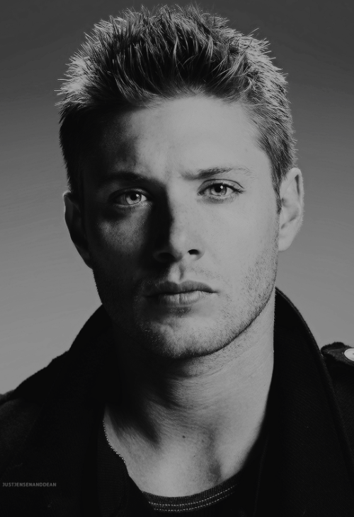 justjensenanddean: Jensen Ackles | SPN S2 Photoshoot 