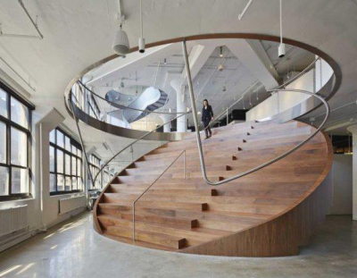 Circular Stairs, like it naturally dropped from the Ceiling[574 X 446]