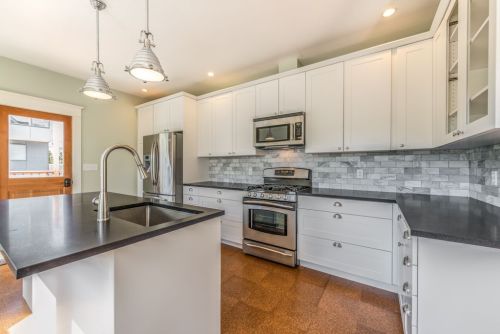 househunting:$1,600,000/7 brSeattle, WA