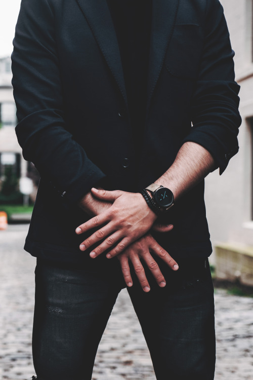 visualempire:Gun Metal/Sandstone Chrono | Nathan SearsThe...