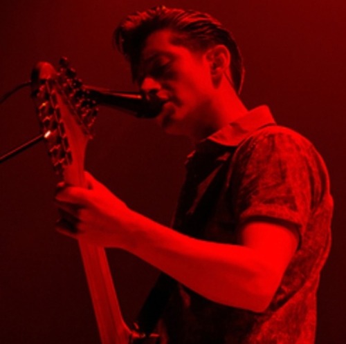 alex turner arctic monkeys dark aesthetic red aesthetic dark red dark red aesthetic grunge aesthetic