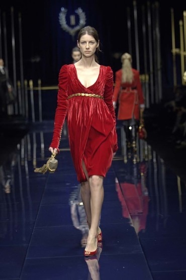 Dolce & Gabbana Fall/Winter 2006 Milan... - Catwalk Queen --- Caitriona ...