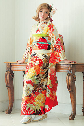 Kimono Nagoya — Bold orange, red and white furisode with bold obi...