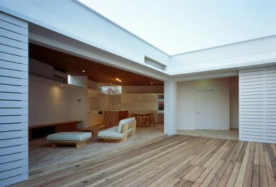 F-White / Takuro Yamamoto Architects