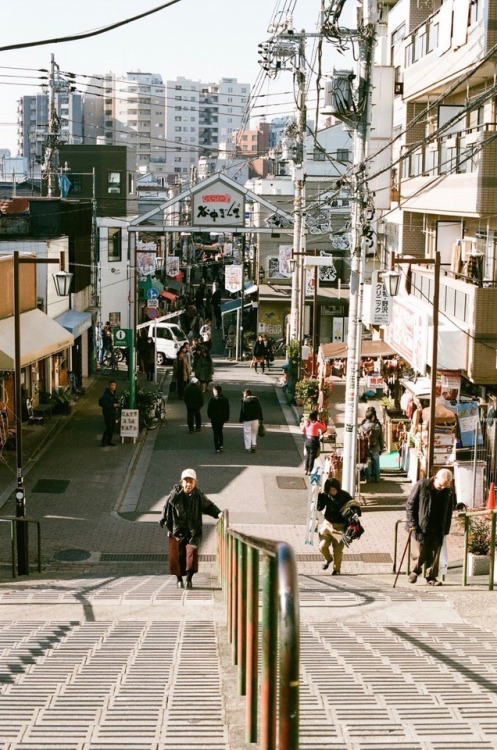 谷中ぎんざ いいとこだったなー日暮里住みてぇ。