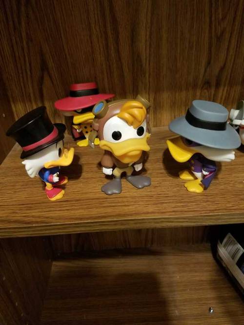 dark wing duck funko