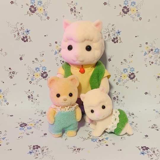 calico critters alpaca family