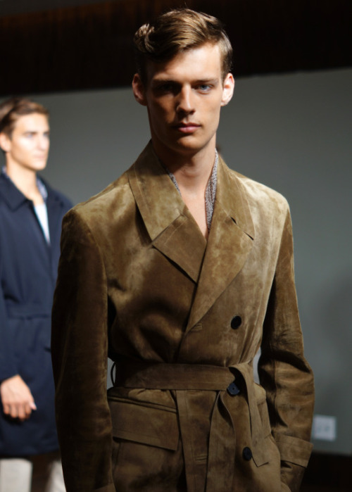 Jeffery Rudes s/s 2016 Jeffery Rudes s/s 2016 backstage fashion mens fashion men& 039;s fashion menswear style mens style men& 039;s style
