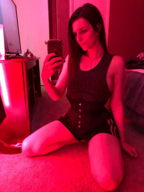 orchardcorset:wolfmilk:I never use my red tint settings so...