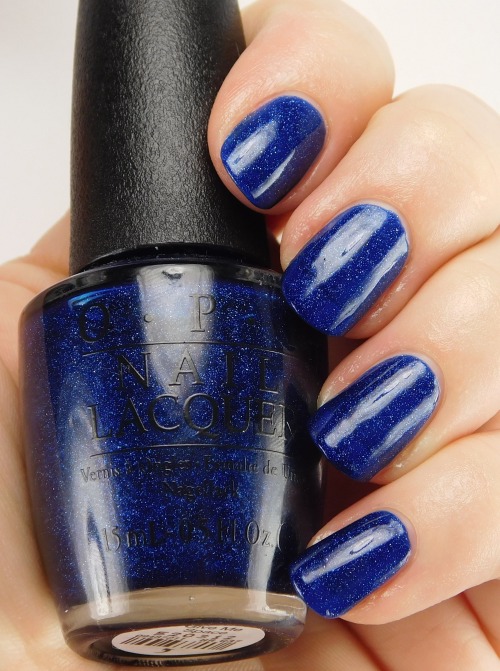 blue nails on Tumblr
