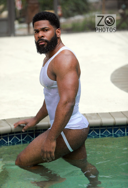 blkbugatti:Bearded HotnessSEXY AF