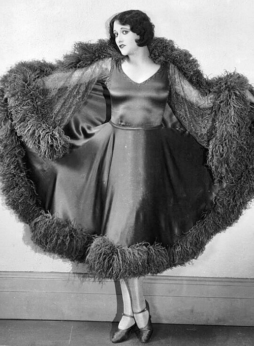 oldhollywood-glamour:Joan Crawford, 1920′s