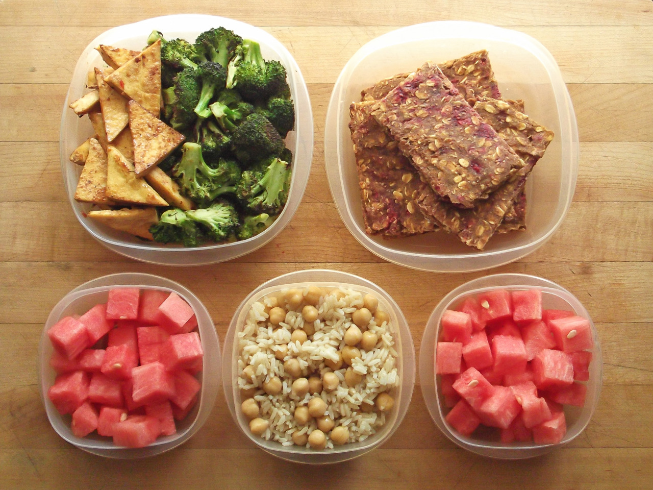 Food Prep + Raspberry Oatmeal Bars (recipe coming soon!) - New post on www.ilovevegan.com