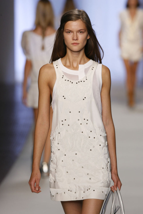 Kasia Struss Barbara Bui SS07 Spring 2007 Pfw paris fashion week white dress fashion runway Model fresh face Katarzyna Strusinska