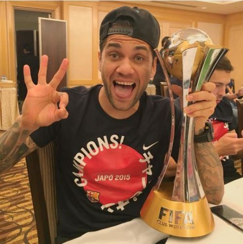 IG Dani Alves: “Let the good crazy party... - PIQUÉ ME REPRESENTA