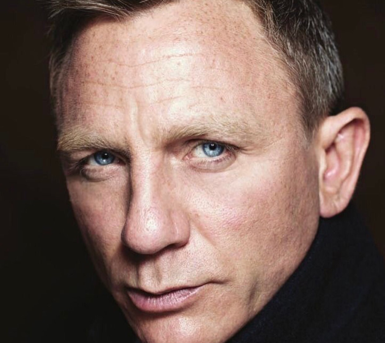 I ️ Daniel Craig