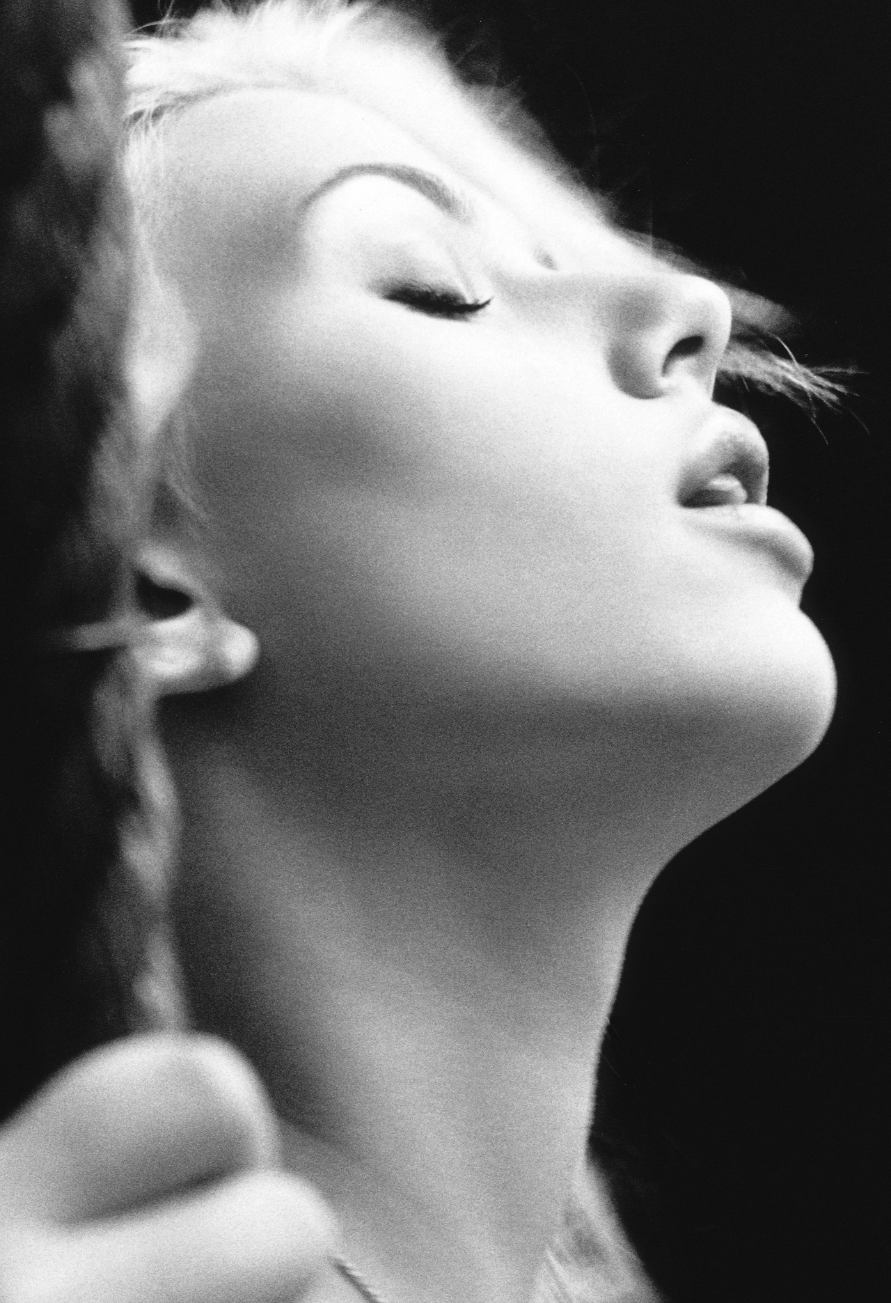 Scarlett johansson yariv milchan 2004 uhq photo shoot picture pics Scarlett johansson yariv milchan 2004 uhq photo shoot