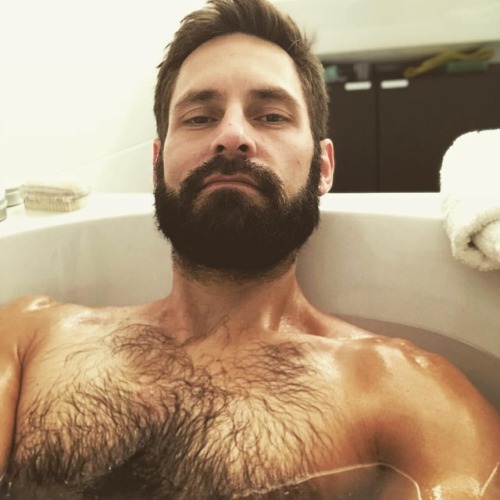 bathing relaxing offtime timeoff beard beards instabeard bearded beardedmen