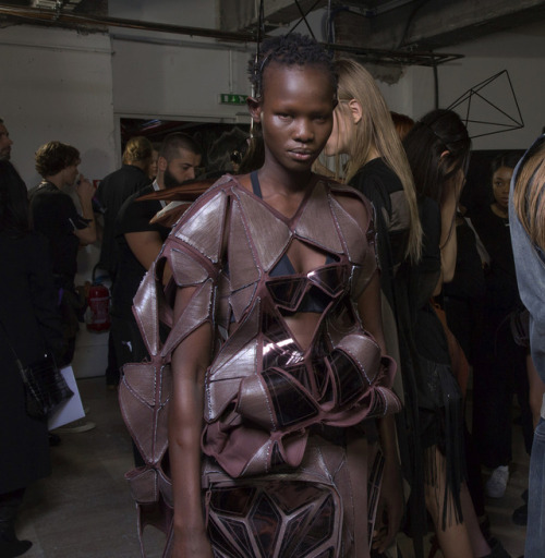 driflloon:shanelle nyasiase @rick owens ss19